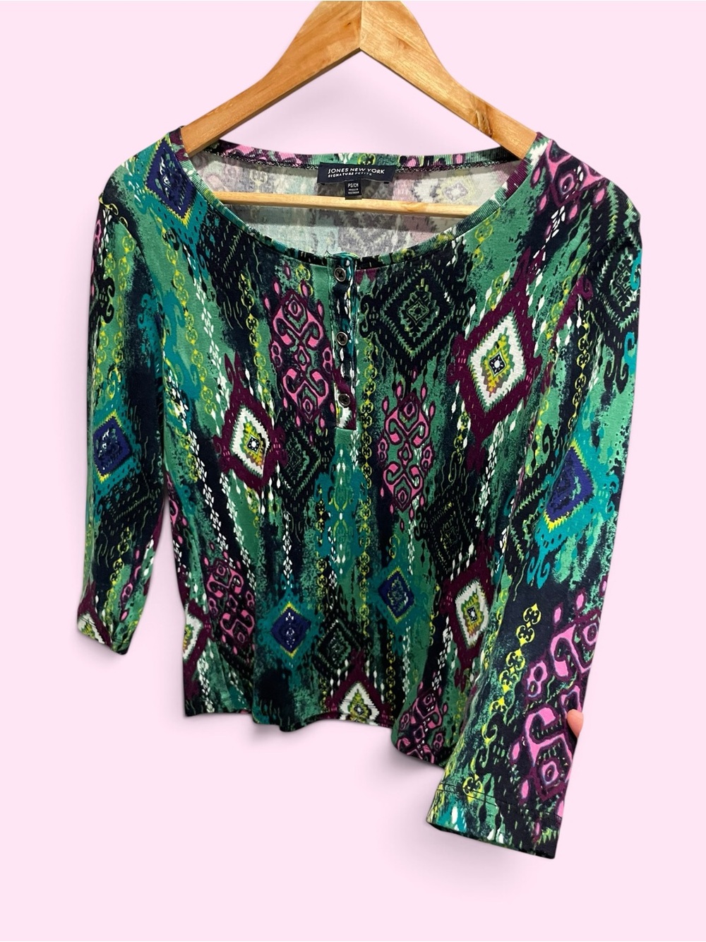 Cute classic aztec snake cotton henley top 3/4 sleeve soft cozy Jones New York